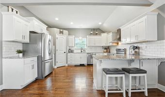 16728 Ruby Way, Basehor, KS 66007