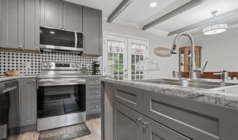 338 Buttercup Ln, Americus, GA 31709