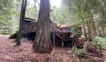 134 Nature Ln, Arcata, CA 95521