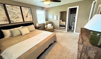 1899 Woodgate St, Austintown, OH 44515