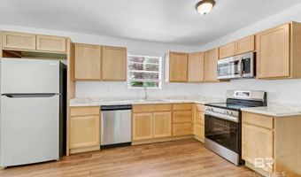 612 Bibb St, Bay Minette, AL 36507