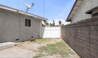 10411 Larry Dr, Anaheim, CA 92804