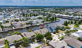 5713 SEA TROUT Pl, Apollo Beach, FL 33572