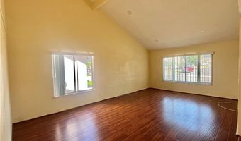 4946 E Glenview Ave, Anaheim, CA 92807