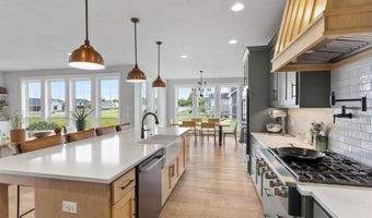 4295 BOUNTIFUL Ln, Appleton, WI 54913