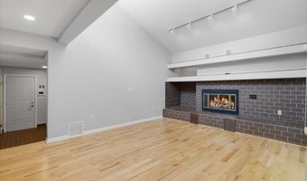 5 Newell Ct, Albany, NY 12204