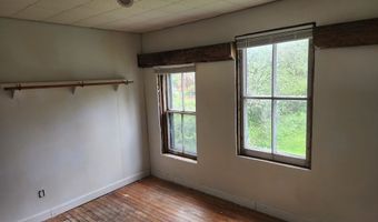 16 Northridge Rd, Burke, VT 05871