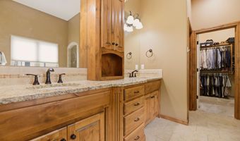 1748 S Cascade, Andover, KS 67002