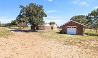 626 Home Xing, Adkins, TX 78101