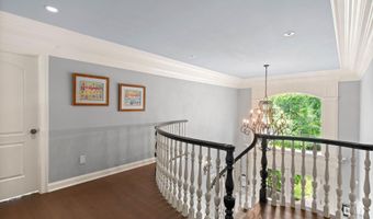 43 Newfane Rd, Bedford, NH 03110