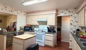880 S La Mesa Cir, Benson, AZ 85602