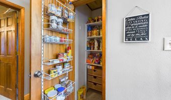 71 Forgotten Trl, Amalia, NM 87512