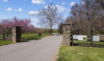 7300 NEEDWOOD Rd, Rockville, MD 20855