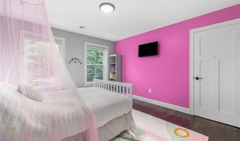 59 Club House Rd, Coventry, RI 02816