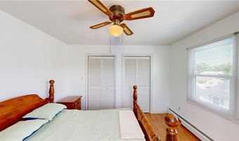 7 Notre Dame St, Central Falls, RI 02863