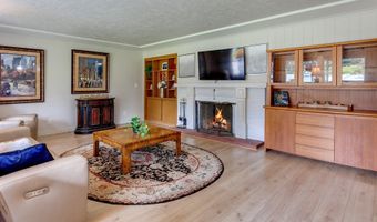 10210 SW CRESTWOOD Ct, Beaverton, OR 97008