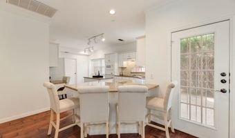14605 Dove Ct, Addison, TX 75001