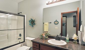 1711 Stewart Dr, Aberdeen, SD 57401