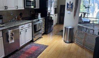 2400 Altisma Way B, Carlsbad, CA 92009