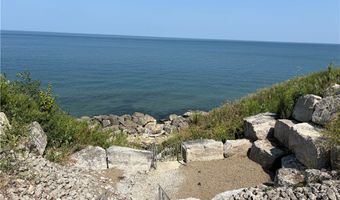 5919 Lake Rd 15, Ashtabula, OH 44004