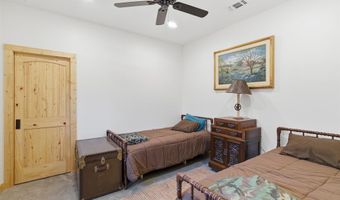 114 Bear Cat Ct, Alvord, TX 76225