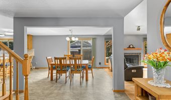 9630 SW ROBBINS Dr, Beaverton, OR 97008
