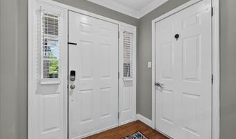 918 Claybend Dr, Ballwin, MO 63011