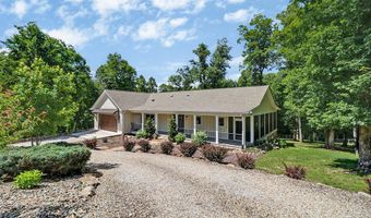 292 Crouch Branch Rd, Allardt, TN 38504