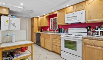 484 BROUGH Rd, Abbottstown, PA 17301