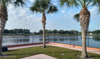 901 Laurel Cir, Barefoot Bay, FL 32976