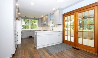 656 County Road 1302, Ashland, OH 44805