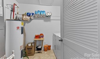 627 Smokehouse Ln, Albemarle, NC 28001
