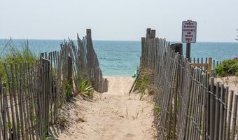 695 Charlestown Beach Rd, Charlestown, RI 02813