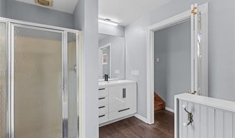 436 E 3rd St A, Alton, IL 62002