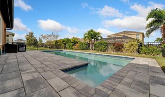 7408 SUNGOLD MEADOW Ct, Apollo Beach, FL 33572