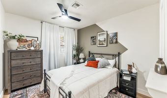 2471 Old Forge Ln 105, Las Vegas, NV 89121