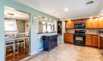 315 Miller Rd, Amherst, NY 14068