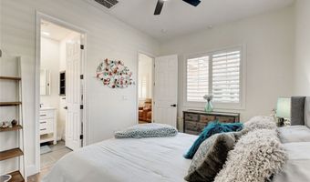 11251 La Madre Ridge Dr, Las Vegas, NV 89135