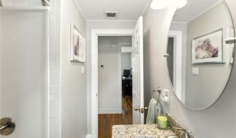 54 Novelty Rd, Warwick, RI 02889