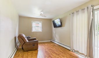 805 Saddle Ct, Anderson, IN 46013
