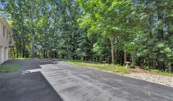 502 Oak Ridge Trails Ct, Ballwin, MO 63021