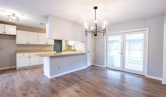 5902 WOODCLIFF St, Albany, GA 31721