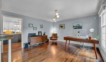 561 Willard Rd, Aurora, OH 44202