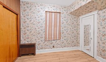 71 W 17TH St, Bayonne, NJ 07002