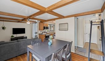 342 W Miner St 1A, Arlington Heights, IL 60005