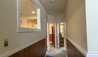 1725 CAREY Ave, Cheyenne, WY 82001