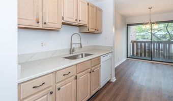 2124 Pauline Blvd 206, Ann Arbor, MI 48103