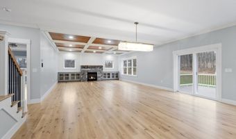 385 Green Rd, Bolton, MA 01740