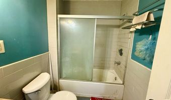 2202 E MONUMENT St, Baltimore, MD 21205