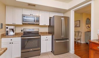 487 Oak Haven Dr, Altamonte Springs, FL 32701